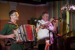 limmi HAUSMUSIK, co attila simon, 004.jpg